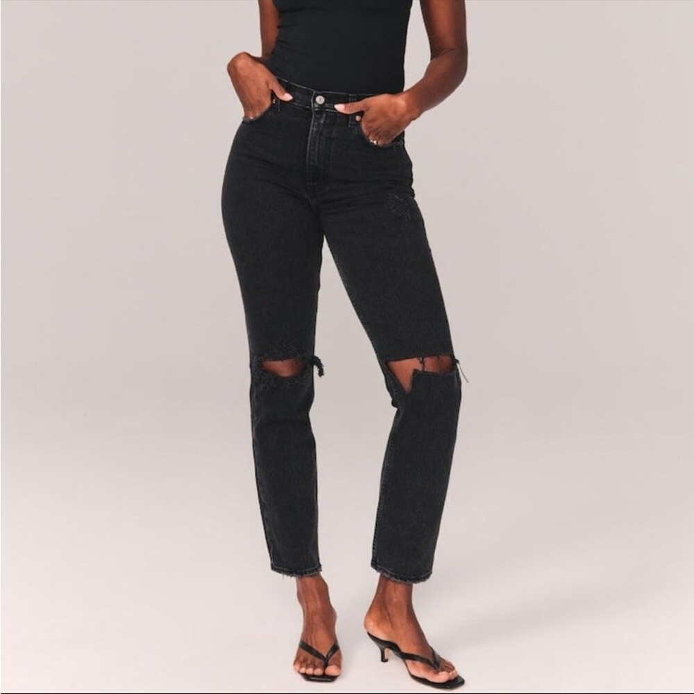 Abercrombie and Fitch the 90s Straight High Rise Black Denim Jeans